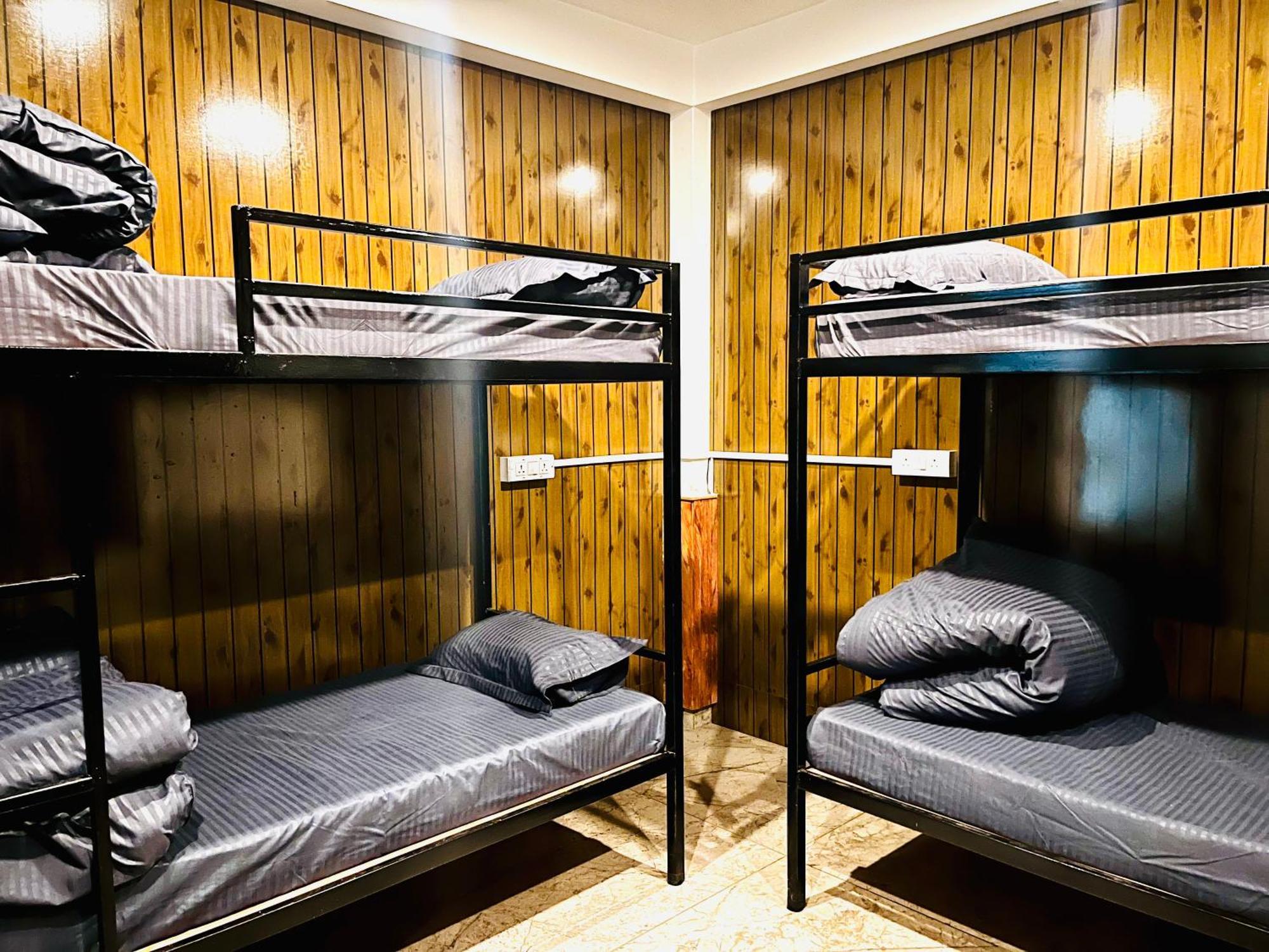 Hotel Adinova 카솔 외부 사진